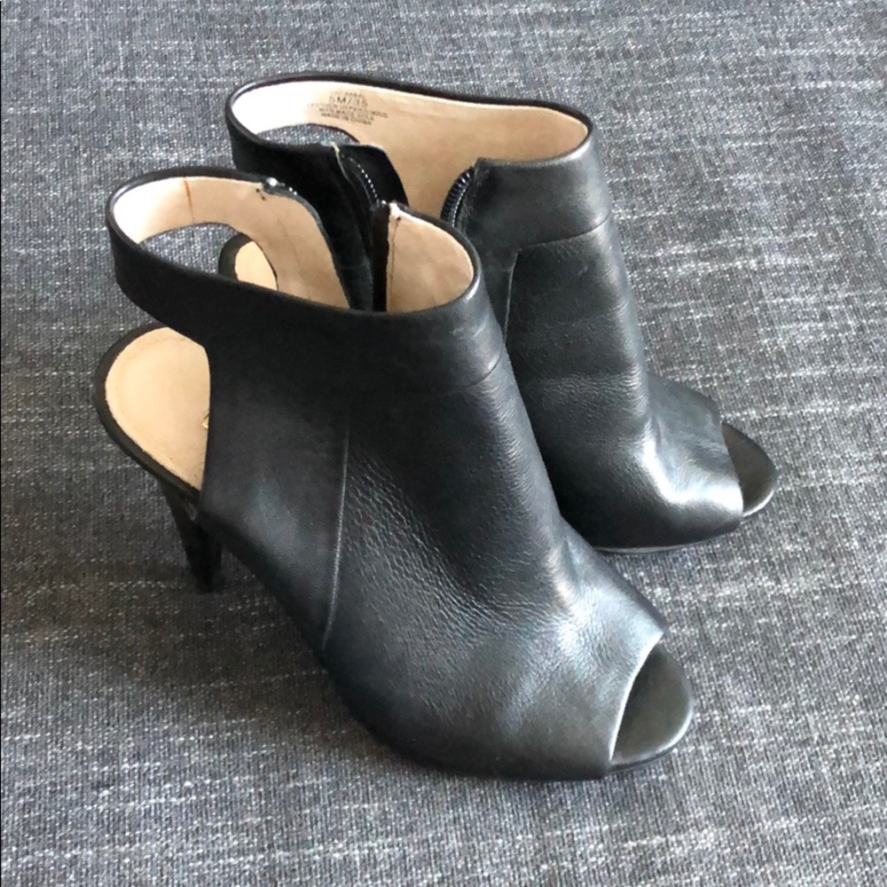 Louise et Cie Peep Toe Bootie Heels